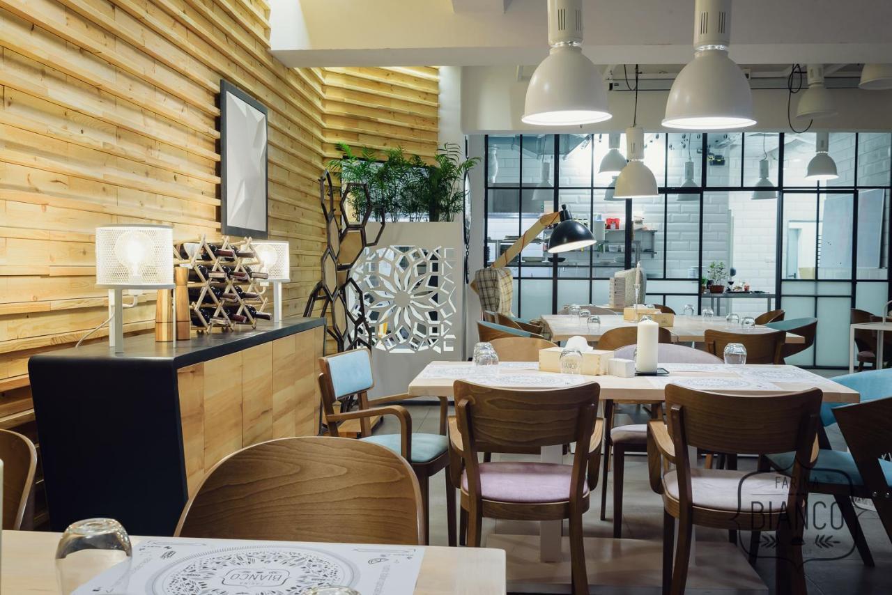 Boutique Hotel'S III Pilsudskiego Lodz  Ngoại thất bức ảnh