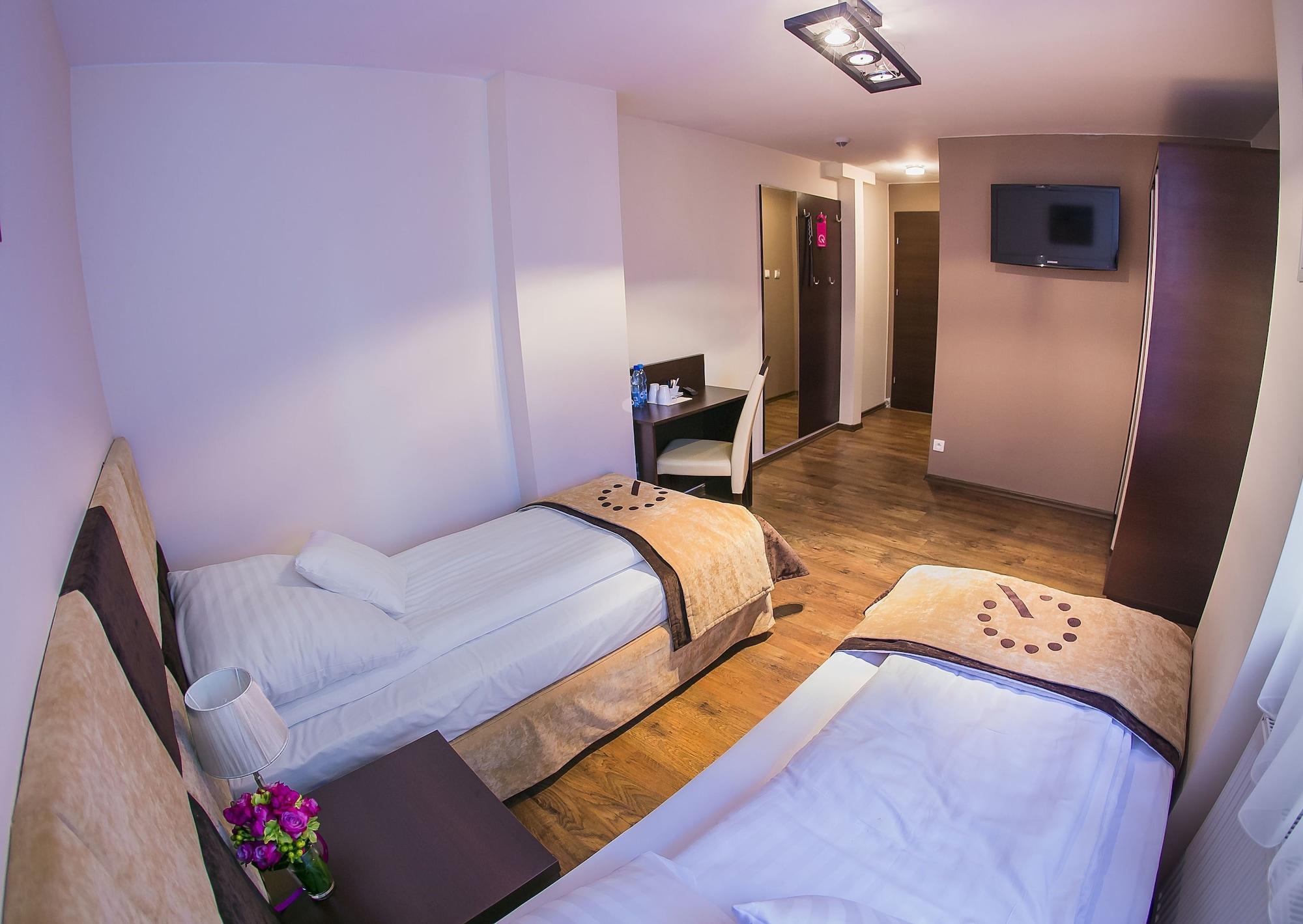 Boutique Hotel'S III Pilsudskiego Lodz  Ngoại thất bức ảnh