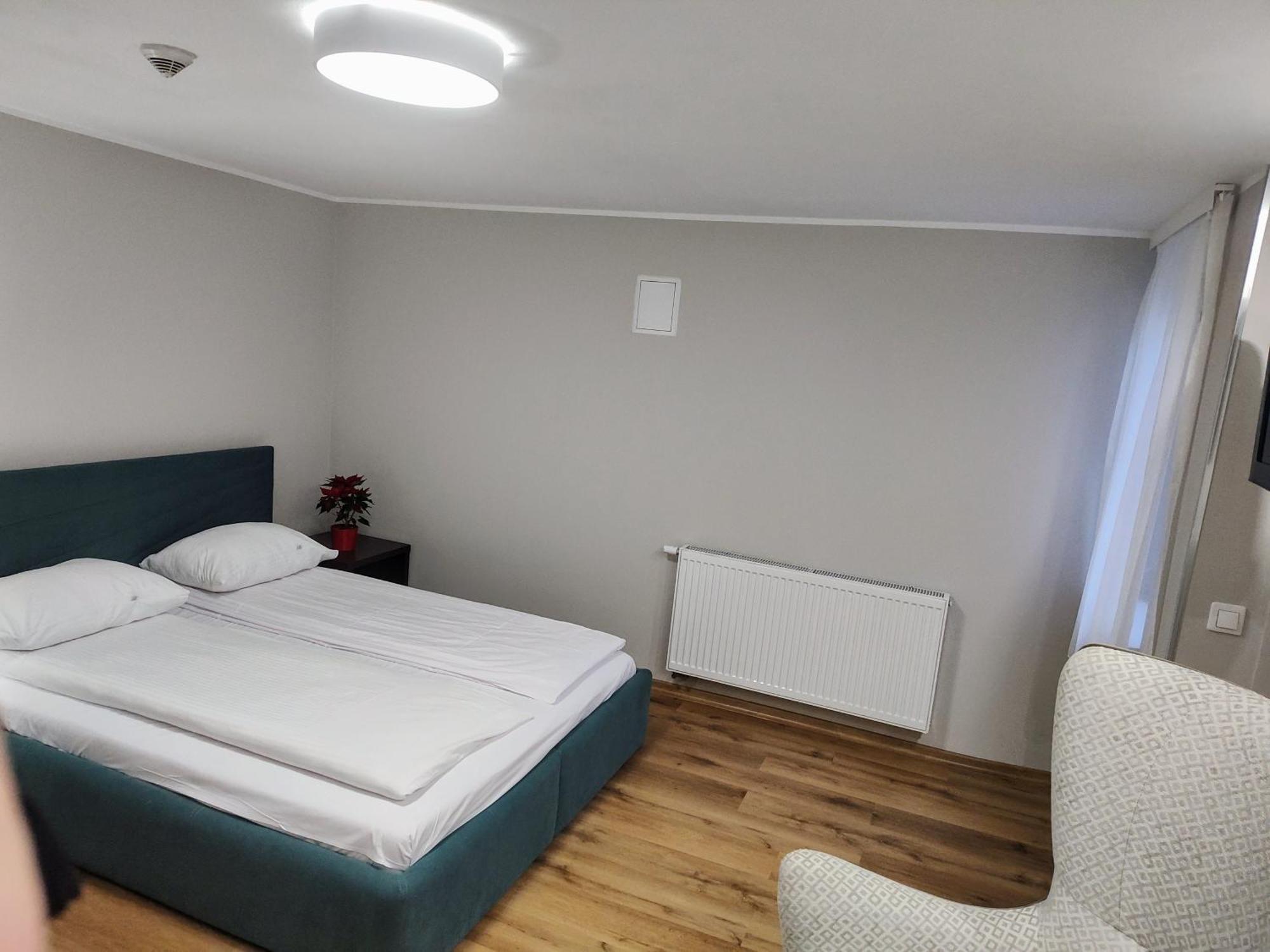 Boutique Hotel'S III Pilsudskiego Lodz  Ngoại thất bức ảnh